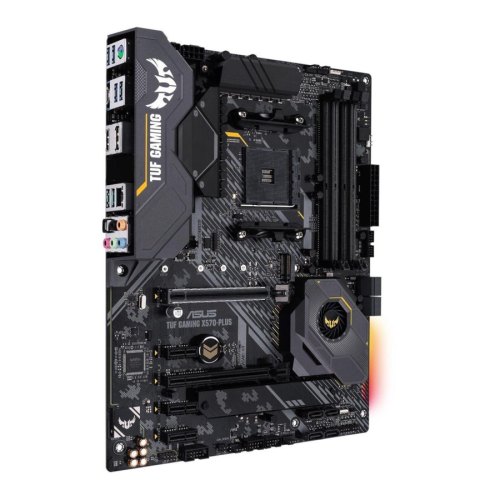 Материнська плата Asus TUF Gaming X570-Plus