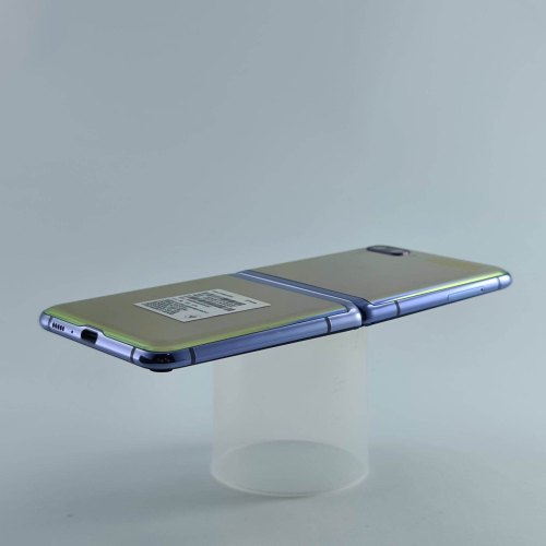Смартфон Samsung Galaxy Z Flip (F700F) Purple