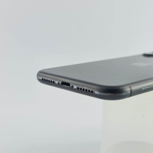 Смартфон Apple iPhone 11 64GB Black