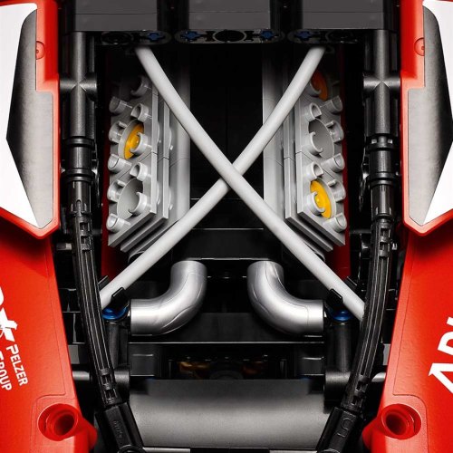 LEGO Конструктор Technic Ferrari 488 GTE AF Corse  51 42125
