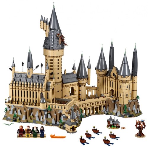 LEGO Конструктор Harry Potter Замок Хогвартс 71043