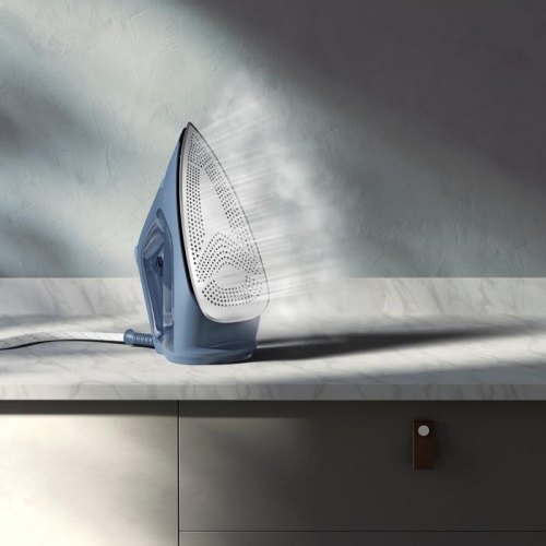 Праска Electrolux, 2400Вт, 370мл, паровий удар 230гр, алюмінієва підошва, синій