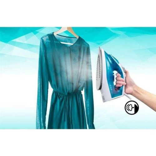 Праска PANASONIC, 1550Вт, 210мл, постійна пара - 15гр, керам. підошва, голубий