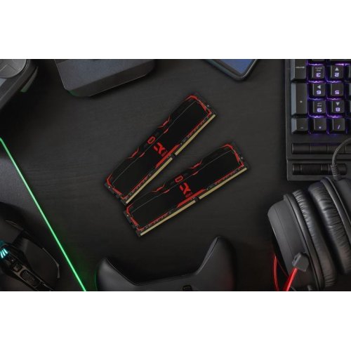 Модуль памяті DDR4 16GB 3200MHz GoodRam IRDM X Black (IR-X3200D464L16A/16G)