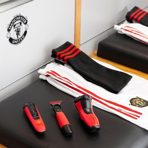 Тример Remington Beard Boss Manchester United, для бороди і вусів, акум., роторний мотор, насадок-1, сталь, червоний