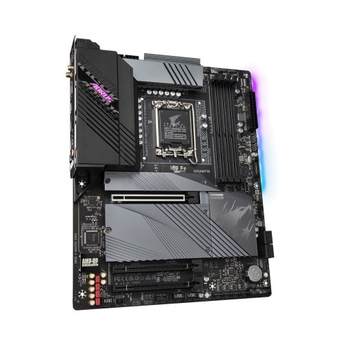 Материнська плата Gigabyte B660 Aorus Master DDR4
