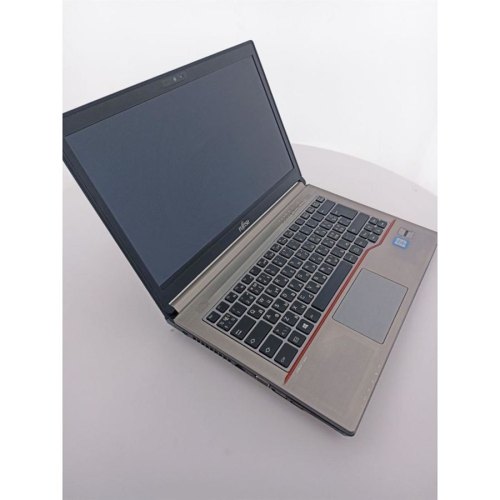БУ Ноутбук Fujitsu LifeBook E746/ матовий 14/розширення 1920x1080/Intel Core i7-6500U/2 ядра/4 потоку/ОЗУ 8GB DDR4/SSD накопичувач 512GB/Intel HD 520