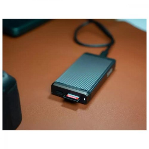 Карта пам'яті SanDisk SD  128GB C10 UHS-I U3 R180/W90MB/s Extreme V30