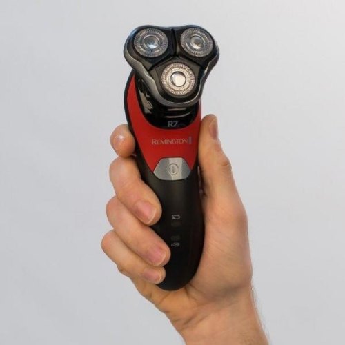 Бритва електр. Remington роторна Ultimate Series R7, бритв.головок-3, Li-Ion, сух.+волог., тример, чорно-червоний