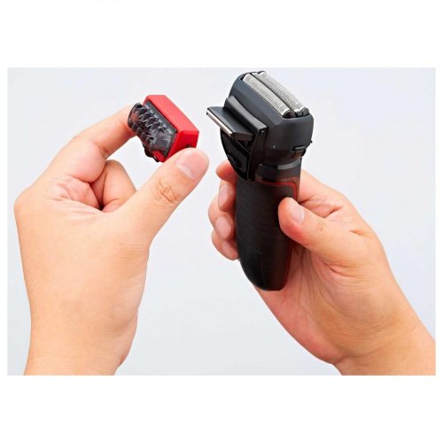 Бритва електрична Panasonic сіткова, 13000 об/хв, 3 головки для бриття, Li-Ion, сухе/вологе бриття, тример, 2 насадки, док-станція, чорний