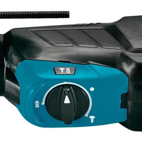 Перфоратор Makita HR2631F