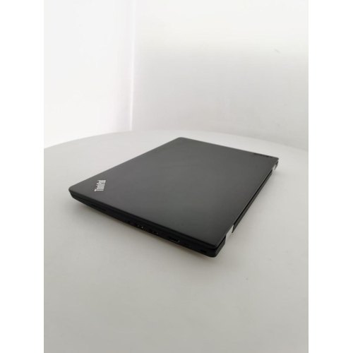 Б/У Ноутбук для роботи та навчання Lenovo /матовий IPS Touch  екран 13.3  дюймів/роздільна здатність 1920 x 1080 full hd/Intel Core i5-6200U 2.3 - 2.