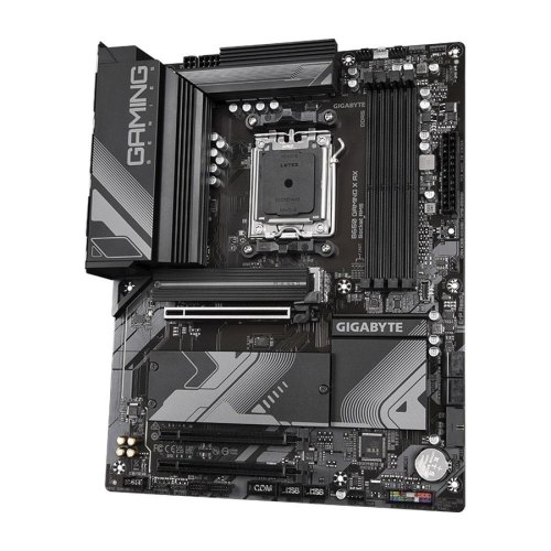 Материнська плата GIGABYTE B650 GAMING X AX sAM5 B650 4xDDR5 M.2 HDMI DP ATX