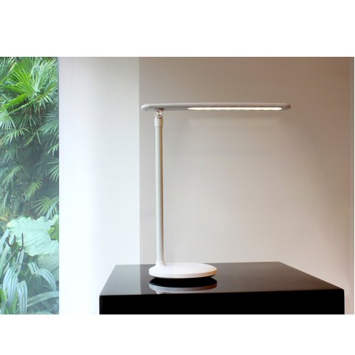 Настільна LED лампа ColorWay 4W with built-in battery 1800 mAh USB in/out 5V*1A, white (CW-DL02B-W)