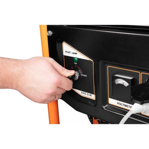 Генератор бензиновий Neo Tools 230В (1фаза), 6/6.5кВт, електростарт, AVR, 85кг