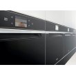 Мікрохвильова піч Whirlpool вбудована, 40л, електронне упр., 900Вт, гриль, дисплей, конвекція, чорний