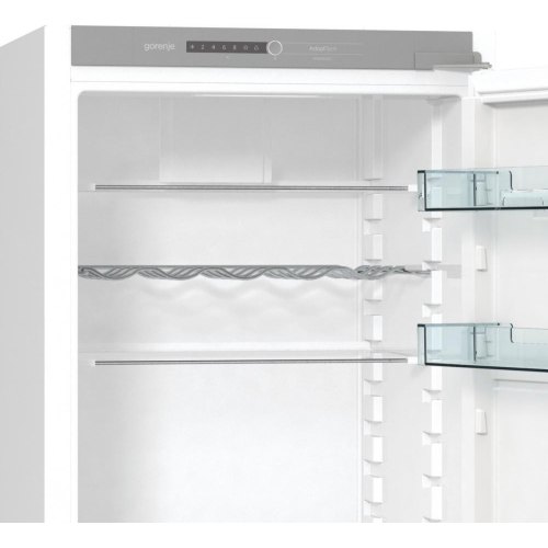 Холодильник Gorenje вбудований з нижн. мороз., 177х55х54см, 2 двері, 180(68)л, А+, NF+, зона св-ті, диспл, іонізатор, білий