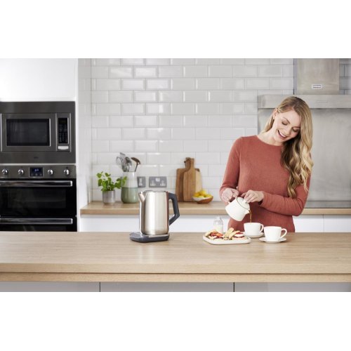 Електрочайник Ninja Stainless Steel KT201EU