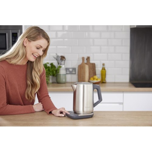 Електрочайник Ninja Stainless Steel KT201EU