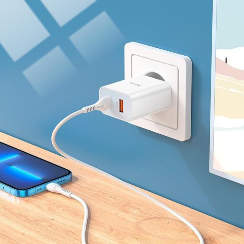 Мережевий зарядний пристрій HOCO C97A PD20W+QC3.0 charger White
