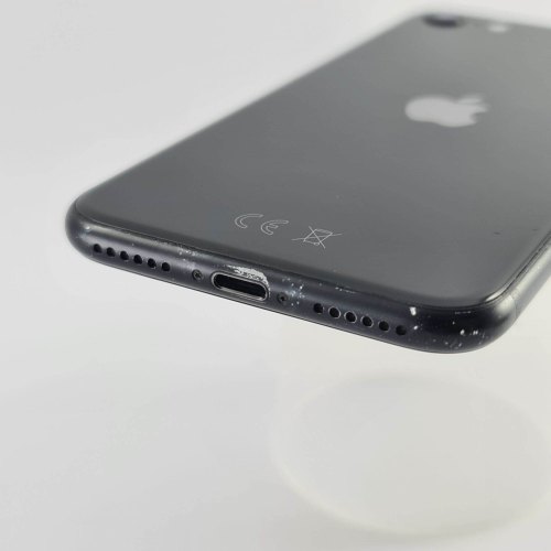 Смартфон Apple iPhone SE Gen.2 64GB Black USED **