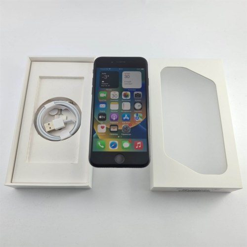 Смартфон Apple iPhone SE Gen.2 64GB Black USED **