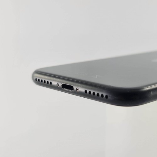 Смартфон Apple iPhone SE Gen.2 128GB Black USED **