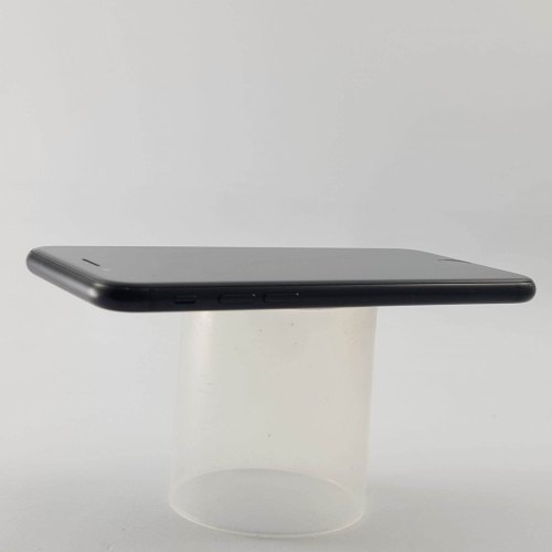 Смартфон Apple iPhone SE Gen.2 128GB Black USED **