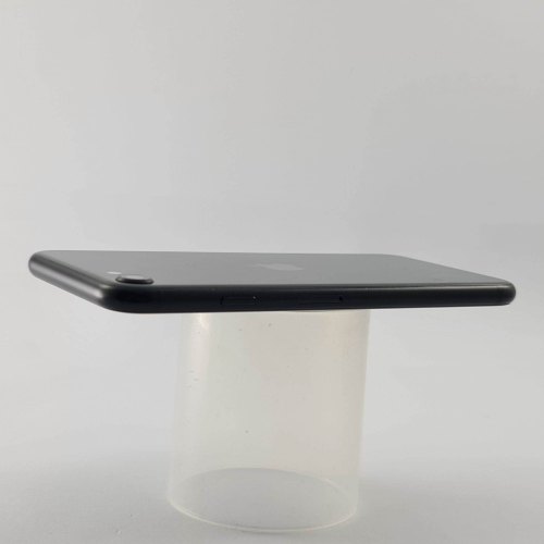 Смартфон Apple iPhone SE Gen.2 128GB Black USED **