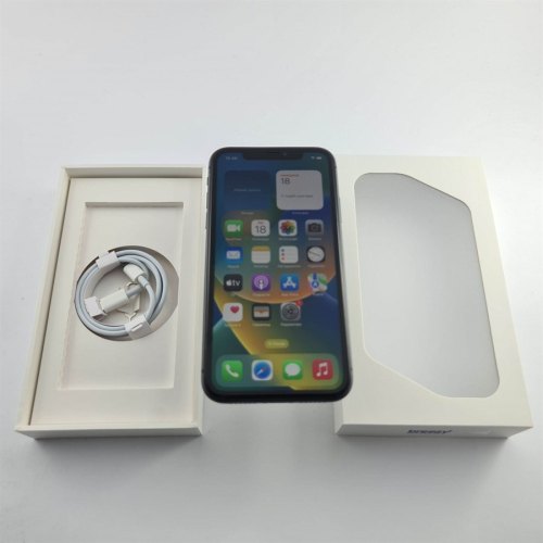 Смартфон Apple iPhone 11 64GB Black USED **