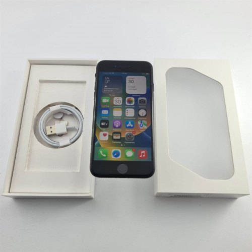 Смартфон Apple iPhone SE Gen.2 64GB Black USED **