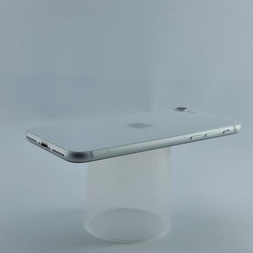 Смартфон Apple iPhone SE Gen.2 64GB White USED **