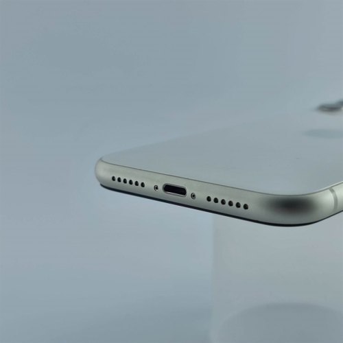 Смартфон Apple iPhone 11 256GB White USED **