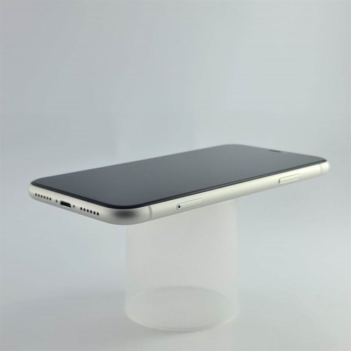 Смартфон Apple iPhone 11 256 GB White USED **