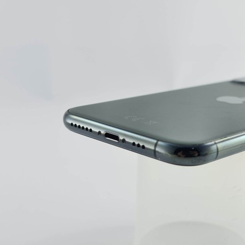 Смартфон Apple iPhone 11 Pro 256 GB Midnight Green USED **