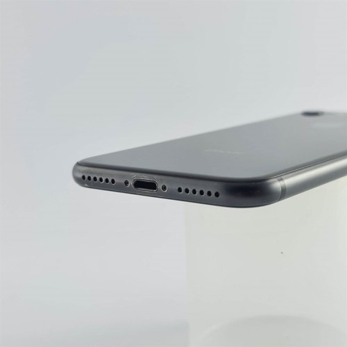 Смартфон Apple iPhone 8 64 GB Space Gray USED **