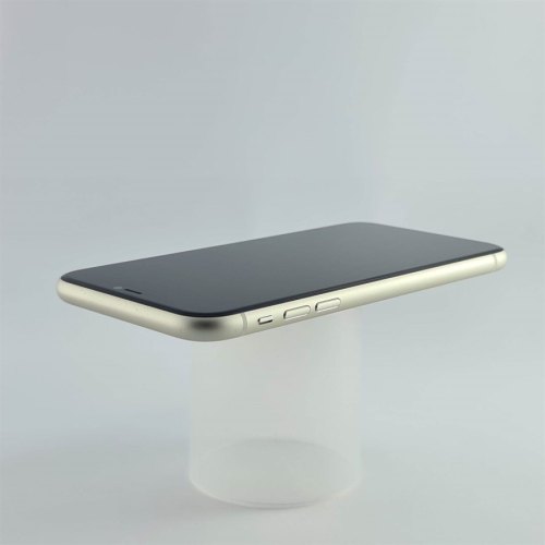 Смартфон Apple iPhone 11 128 GB White USED **