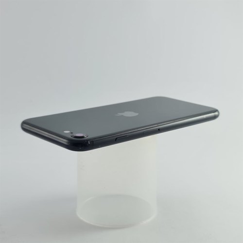 Смартфон Apple iPhone SE Gen.2 64 GB Black USED **