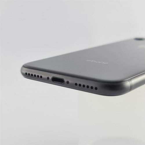 Смартфон Apple iPhone SE Gen.2 128 GB Black USED **