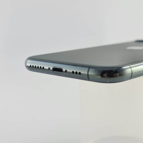Смартфон Apple iPhone 11 Pro 64 GB Midnight Green USED **