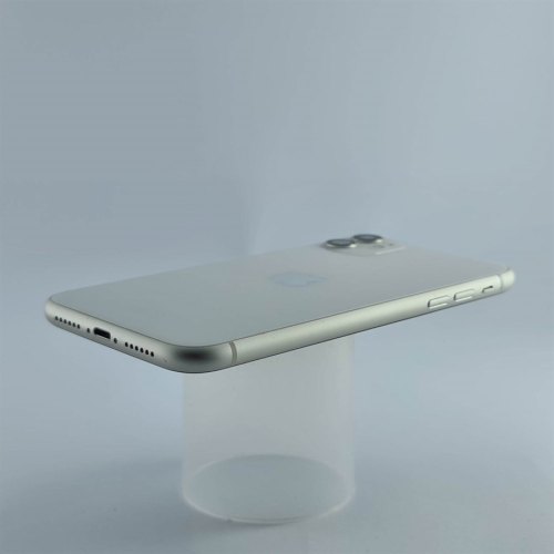 Смартфон Apple iPhone 11 128 GB White USED **