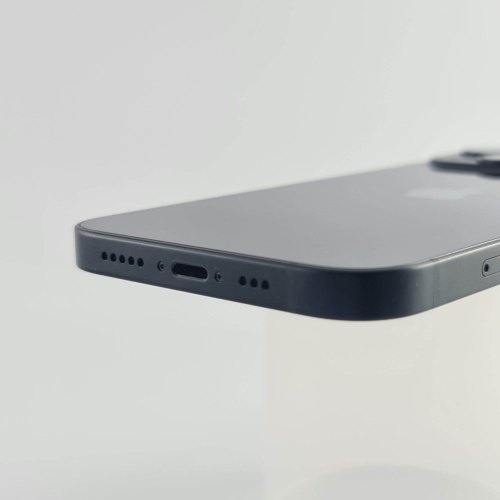 Смартфон Apple iPhone 13 128 GB Midnight USED **