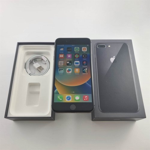 Смартфон Apple iPhone 8 Plus 64 GB Space Gray USED **