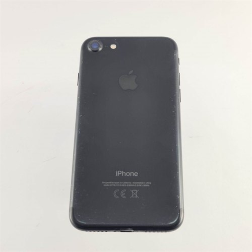 Смартфон Apple iPhone 7 32 GB Black USED **