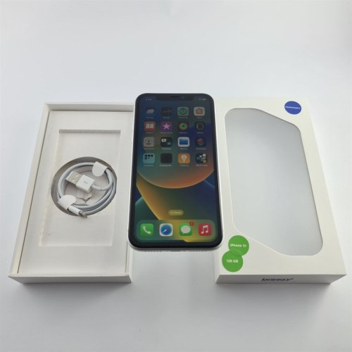 Смартфон Apple iPhone Xr 128 GB White USED **