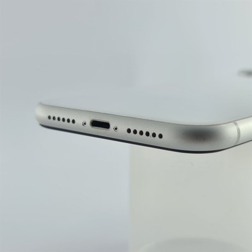 Смартфон Apple iPhone Xr 128 GB White USED **