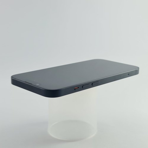 Смартфон Apple iPhone 13 128 GB Midnight USED **