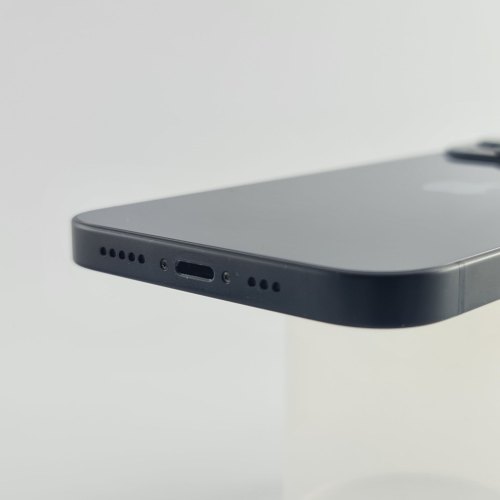 Смартфон Apple iPhone 13 128 GB Midnight USED **