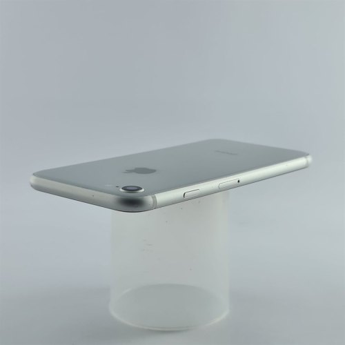 Смартфон Apple iPhone SE Gen.2 256 GB White USED **