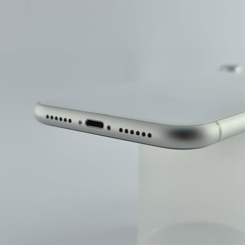 Смартфон Apple iPhone Xr 128 GB White USED **